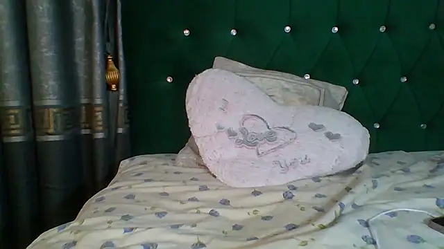 Snapshot of LeydiLi chatting on 20, 3, 2025 LeydiLi online show from 20, 3, 2025