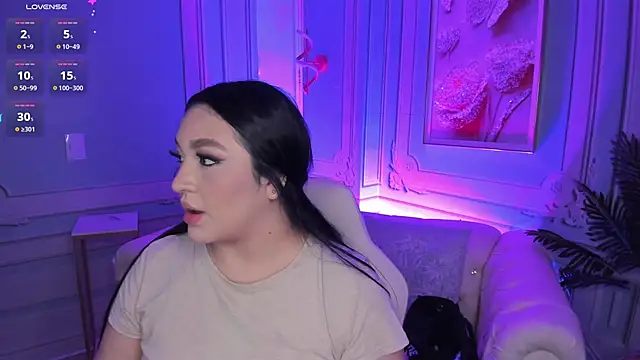 stefany duque1  online show from 14, 12, 2025