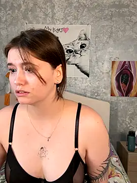 Sabrina shells online show from 2, 10, 2025