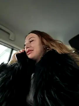 Snapshot of AndreaMood chatting on 24, 10, 2025 AndreaMood online show from 24, 10, 2025