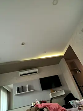 Snapshot of AndreaMood chatting on 23, 11, 2025 AndreaMood online show from 23, 11, 2025