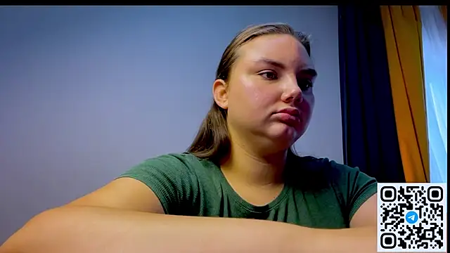 Snapshot of Dreamyblushfairy chatting on 2, 7, 2026 Dreamyblushfairy online show from 2, 7, 2026