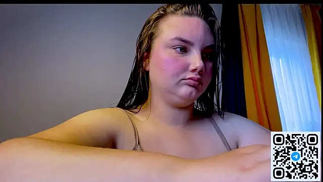 Snapshot of Dreamyblushfairy chatting on 28, 7, 2026 Dreamyblushfairy online show from 28, 7, 2026