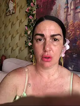 BELLAMORGANE1 online show from 22, 4, 2026