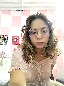 Paulina mosh online show from 20, 2, 2025