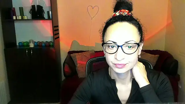 Snapshot of Arianasweety23 chatting on 8, 1, 2025 Arianasweety23 online show from 8, 1, 2025