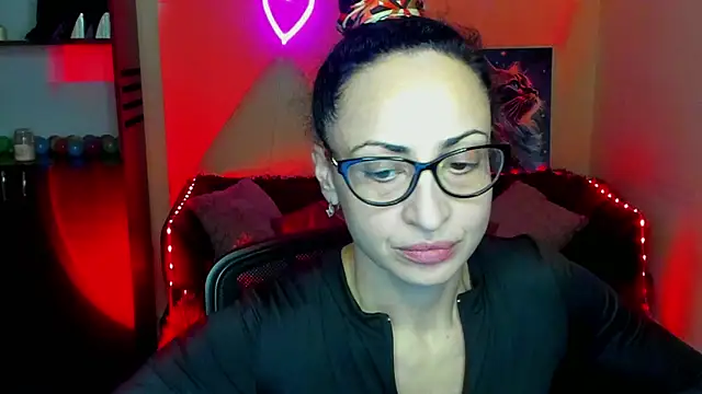 Snapshot of Arianasweety23 chatting on 12, 1, 2025 Arianasweety23 online show from 12, 1, 2025