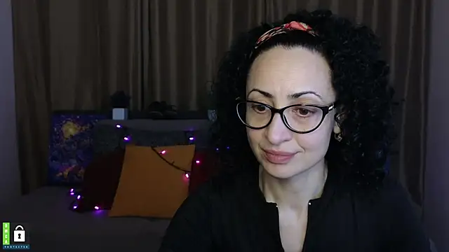 Snapshot of Arianasweety23 chatting on 2, 3, 2025 Arianasweety23 online show from 2, 3, 2025