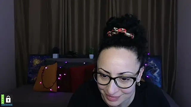 Snapshot of Arianasweety23 chatting on 4, 3, 2025 Arianasweety23 online show from 4, 3, 2025
