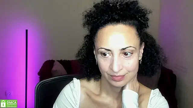 Snapshot of Arianasweety23 chatting on 9, 9, 2025 Arianasweety23 online show from 9, 9, 2025