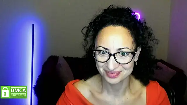 Snapshot of Arianasweety23 chatting on 29, 9, 2025 Arianasweety23 online show from 29, 9, 2025