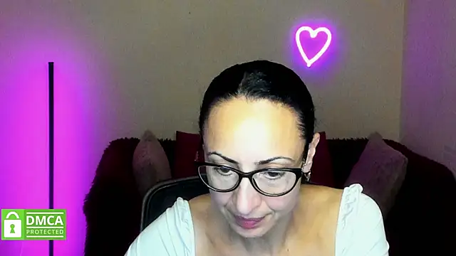 Snapshot of Arianasweety23 chatting on 2, 10, 2025 Arianasweety23 online show from 2, 10, 2025