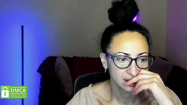 Snapshot of Arianasweety23 chatting on 4, 10, 2025 Arianasweety23 online show from 4, 10, 2025