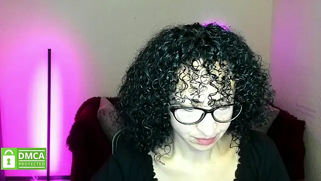 Snapshot of Arianasweety23 chatting on 26, 10, 2025 Arianasweety23 online show from 26, 10, 2025