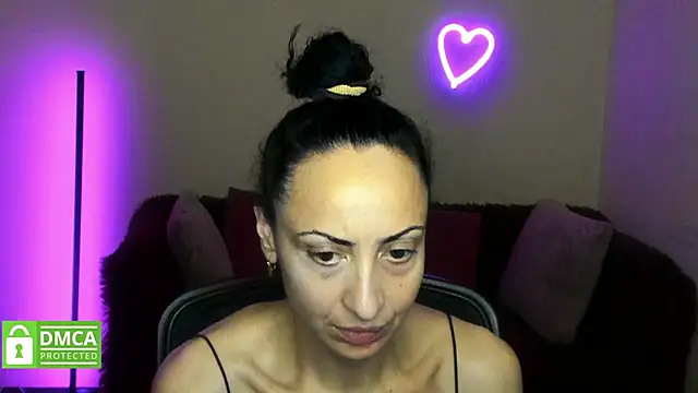 Snapshot of Arianasweety23 chatting on 23, 11, 2025 Arianasweety23 online show from 23, 11, 2025