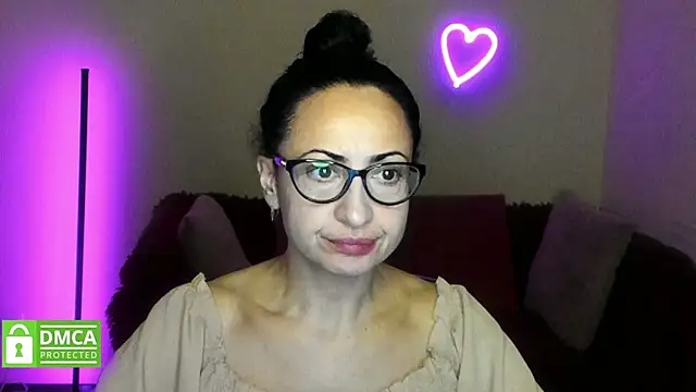 Snapshot of Arianasweety23 chatting on 24, 11, 2025 Arianasweety23 online show from 24, 11, 2025