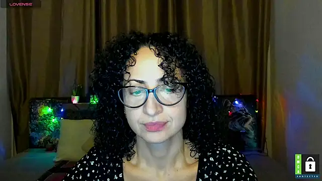 Snapshot of Arianasweety23 chatting on 3, 12, 2025 Arianasweety23 online show from 3, 12, 2025