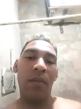 Snapshot of yaxom33 chatting on 24, 2, 2026 yaxom33 online show from 24, 2, 2026