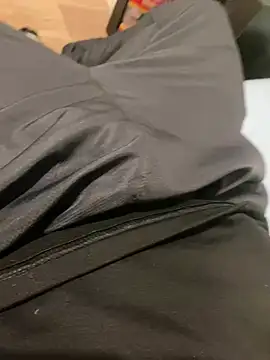 rominoucoquin online show from 5, 1, 2025