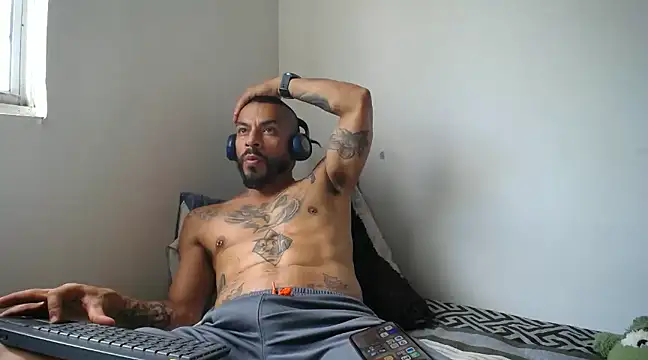 Snapshot of callme_douglas chatting on 29, 1, 2025 callme douglas online show from 29, 1, 2025