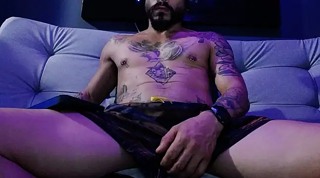 Snapshot of callme_douglas chatting on 21, 2, 2025 callme douglas online show from 21, 2, 2025