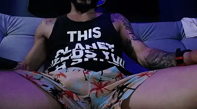 Snapshot of callme_douglas chatting on 27, 2, 2025 callme douglas online show from 27, 2, 2025