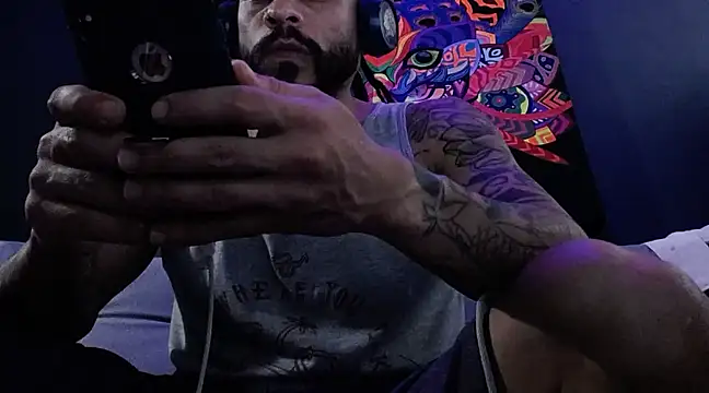 Snapshot of callme_douglas chatting on 7, 3, 2025 callme douglas online show from 7, 3, 2025