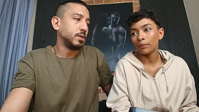 Snapshot of AntonAndSofii chatting on 13, 1, 2025 AntonAndSofii online show from 13, 1, 2025