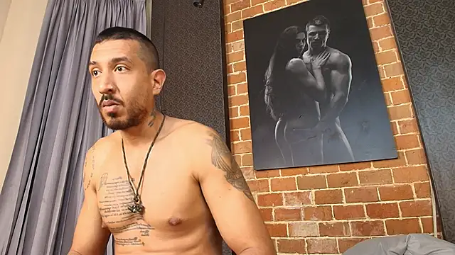 Snapshot of AntonAndSofii chatting on 13, 1, 2025 AntonAndSofii online show from 13, 1, 2025