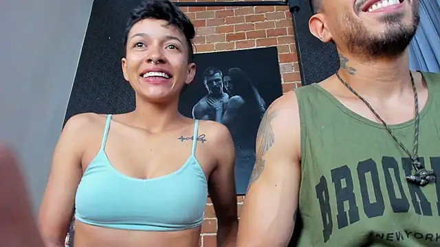 Snapshot of AntonAndSofii chatting on 6, 2, 2025 AntonAndSofii online show from 6, 2, 2025