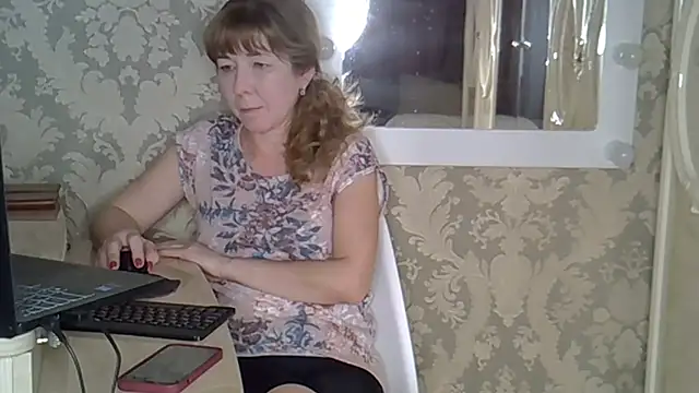 Snapshot of EllaJohnsonX chatting on 9, 7, 2026 EllaJohnsonX online show from 9, 7, 2026