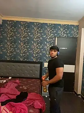 sunny49477 online show from 29, 12, 2024