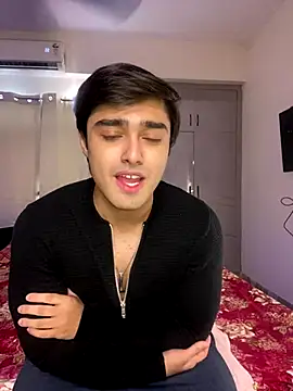 sunny49477 online show from 4, 11, 2025