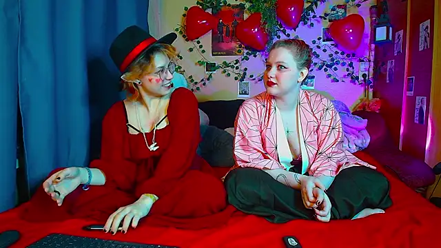 TrickyKitsune online show from 15, 2, 2026