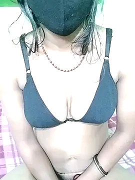 Snapshot of Coupleshow47 chatting on 15, 10, 2025 Coupleshow47 online show from 15, 10, 2025