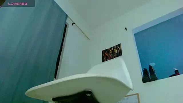 Snapshot of Maam_Ine chatting on 28, 4, 2026 Maam Ine online show from 28, 4, 2026