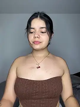 Snapshot of pretty_angela1 chatting on 17, 3, 2025 pretty angela1 online show from 17, 3, 2025