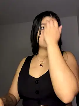 Snapshot of pretty_angela1 chatting on 12, 9, 2025 pretty angela1 online show from 12, 9, 2025