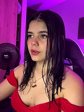 Snapshot of pretty_angela1 chatting on 2, 10, 2025 pretty angela1 online show from 2, 10, 2025