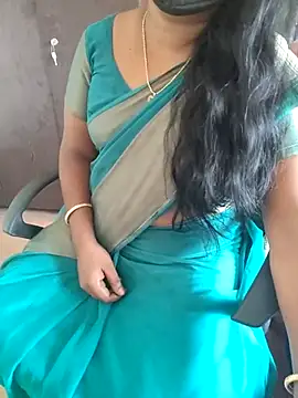 Snapshot of Tamil_roja69 chatting on 28, 5, 2026 Tamil roja69 online show from 28, 5, 2026