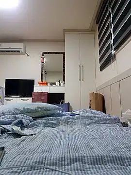 Snapshot of Lee0613 chatting on 16, 10, 2025 Lee0613 online show from 16, 10, 2025