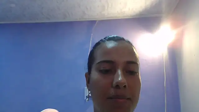 Coral0403 online show from 7, 11, 2025