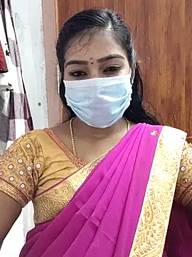 Snapshot of meena_27 chatting on 11, 3, 2025 meena 27 online show from 11, 3, 2025