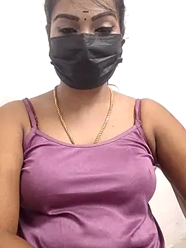 Snapshot of meena_27 chatting on 29, 10, 2025 meena 27 online show from 29, 10, 2025