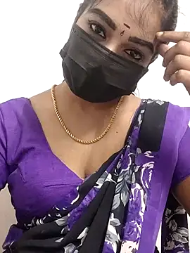 Snapshot of meena_27 chatting on 24, 11, 2025 meena 27 online show from 24, 11, 2025