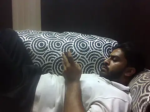 Snapshot of indihotguy chatting on 7, 10, 2025 indihotguy online show from 7, 10, 2025