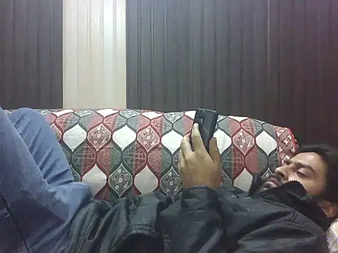 indihotguy online show from 4, 12, 2025