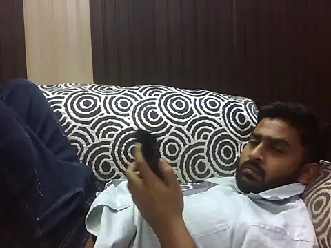 Snapshot of indihotguy chatting on 18, 2, 2026 indihotguy online show from 18, 2, 2026