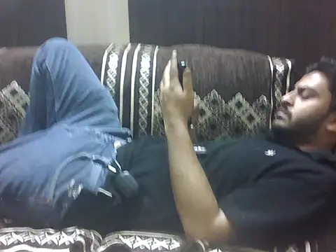 Snapshot of indihotguy chatting on 2, 4, 2026 indihotguy online show from 2, 4, 2026