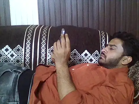 Snapshot of indihotguy chatting on 5, 4, 2026 indihotguy online show from 5, 4, 2026